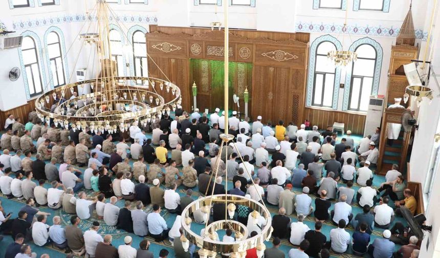 Siirt'te 15 Temmuz şehitleri için Mevlid-i Şerif programı düzenlendi