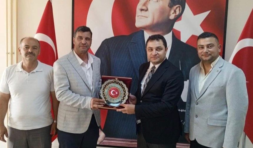 Sivrihisar esnaf odalarından Kaymakam Temel'e anlamlı ziyaret