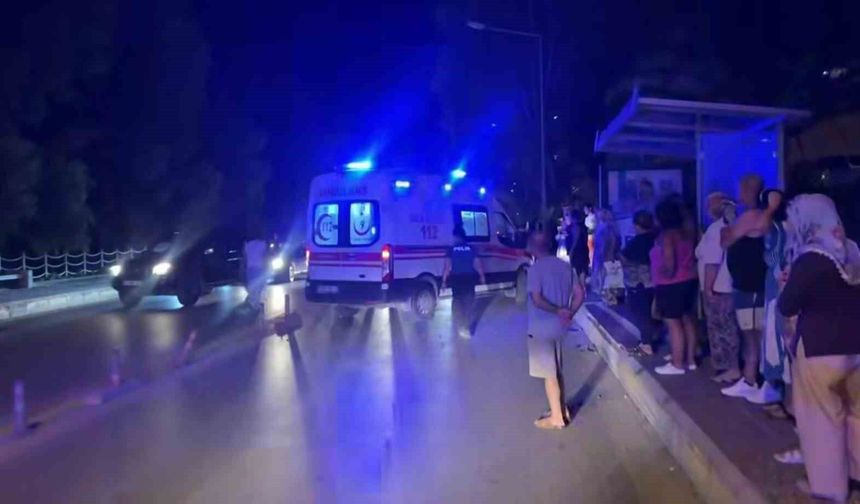 Söke'de trafik kazası; Ağır yaralanan motosiklet sürücüsü hastaneye kaldırıldı