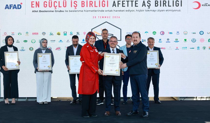 Erenler Belediyesi "En güçlü iş birliği,afette aş birliği" projesine paydaş oldu
