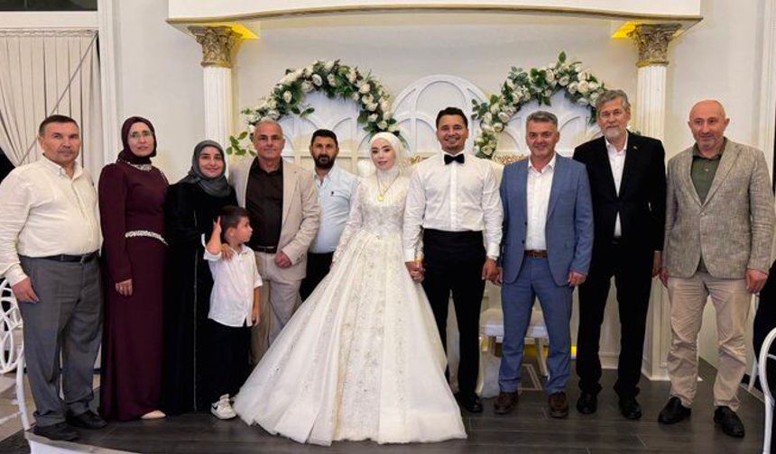 Başkan İshak Sarı’dan Çiftlerin Mutluluğuna Tebrik Mesajı