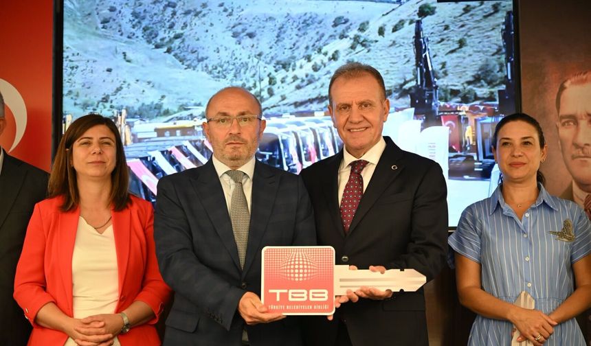 Hendek Belediyesi'ne hibe otobüs desteği