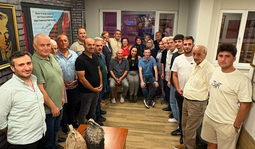 Hendek CHP ilçe teşkilatı toplu istifaya hazırlanıyor