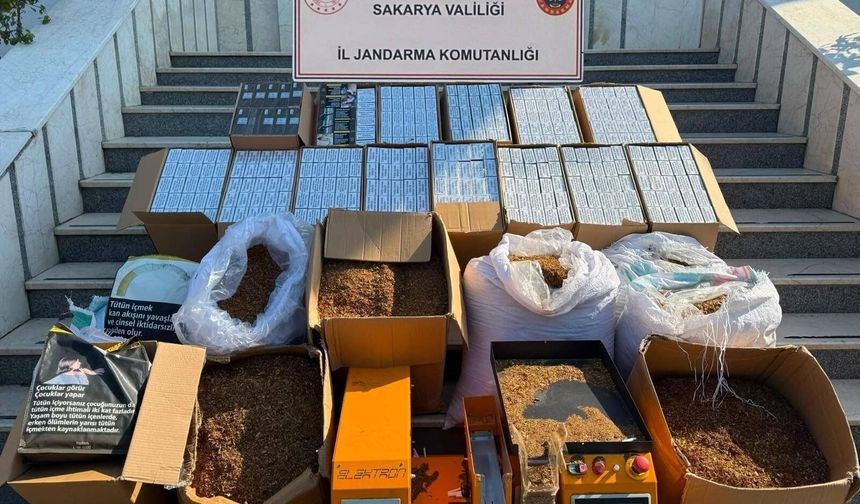 Jandarmadan Serdivan’da kaçakçılık operasyonu: Yüz binlerce makaron ele geçirildi