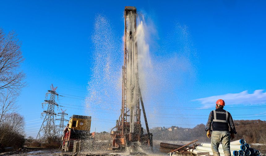 Büyükşehir'den Hendek'e 1 milyar TL'lik altyapı yatırımı
