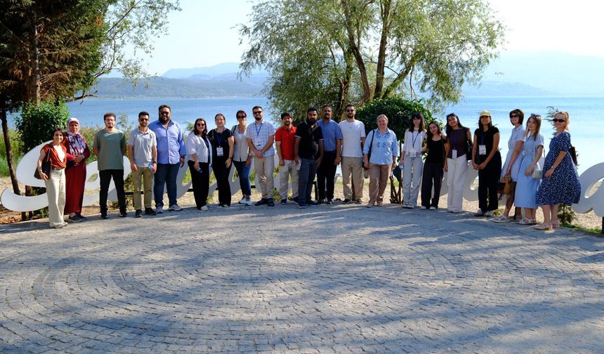 Serdivan’da Uluslararası Buluşma: Misafirler İlçenin Güzelliklerini Keşfetti