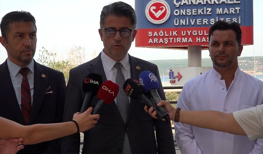 Çanakkale'de rahatsızlanan komedyen Cem Yılmaz'ın hastanedeki tedavisi sürüyor