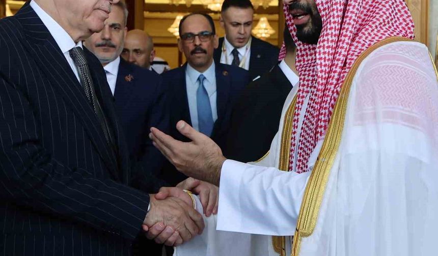 Erdoğan, Suudi Arabistan'dan ayrıldı