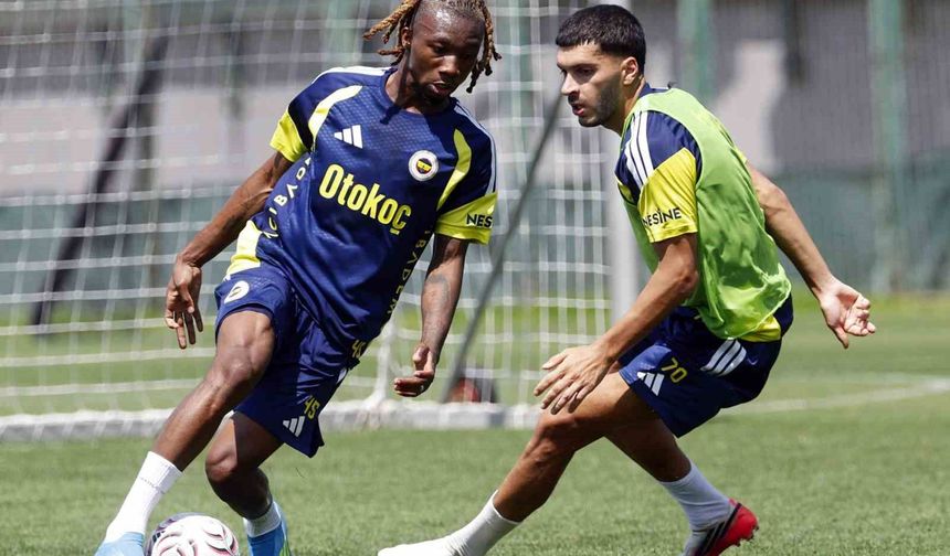 Fenerbahçe, Konyaspor maçı hazırlıklarına ara vermeden başladı