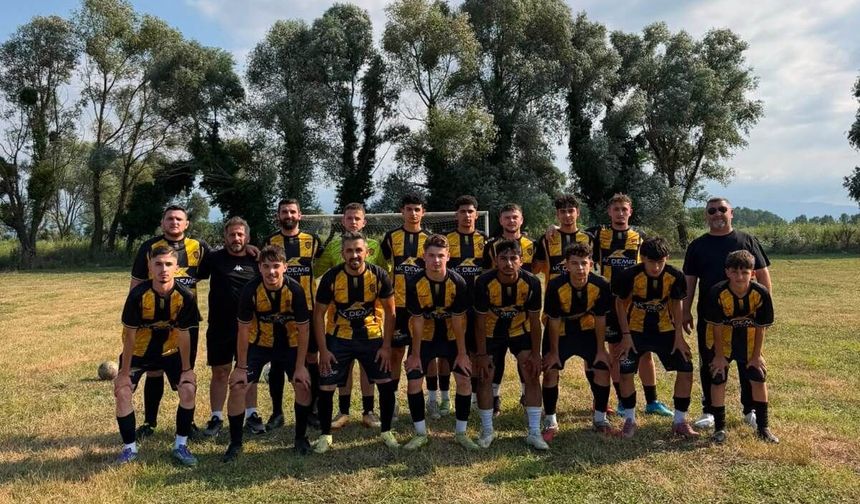 Komşu Köyler Dostluk Futbol Turnuvasında Büyük Heyecan