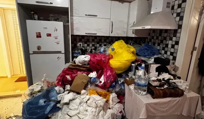 Ev sahibi kokudan şüphelendi, gerçek kapı açılınca anlaşıldı