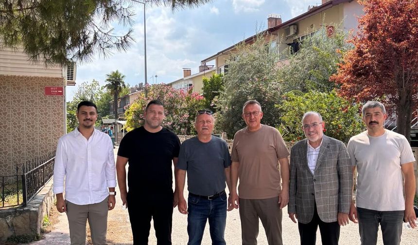 Başkan Işıksu, ekibi ile Mithatpaşa Mahallesi’ne çıkartma yaptı...