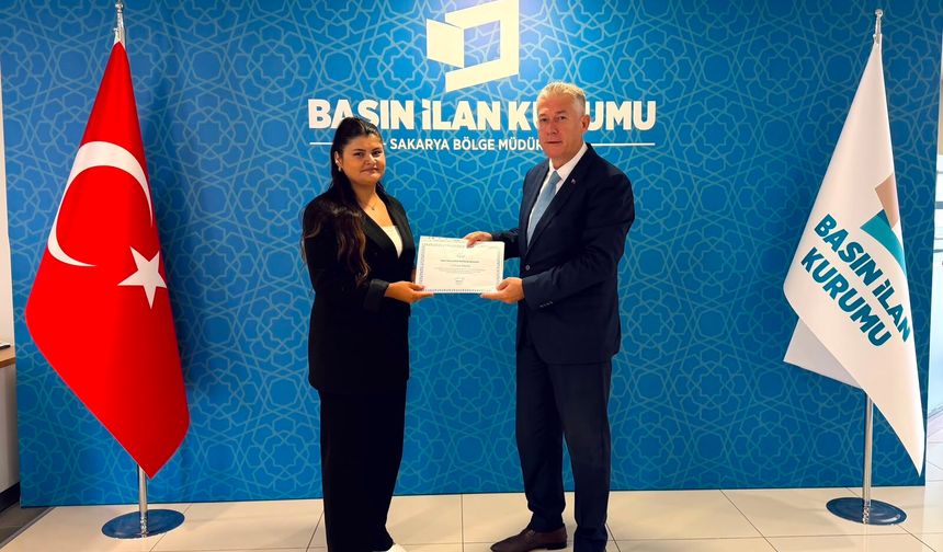 BİK Sakarya Bölge Müdürlüğü’nde stajını tamamlayan öğrenciye katılım belgesi