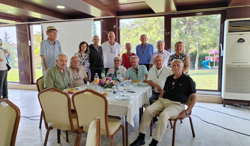 50 yıllık dostluk aynı çatı altında buluştu