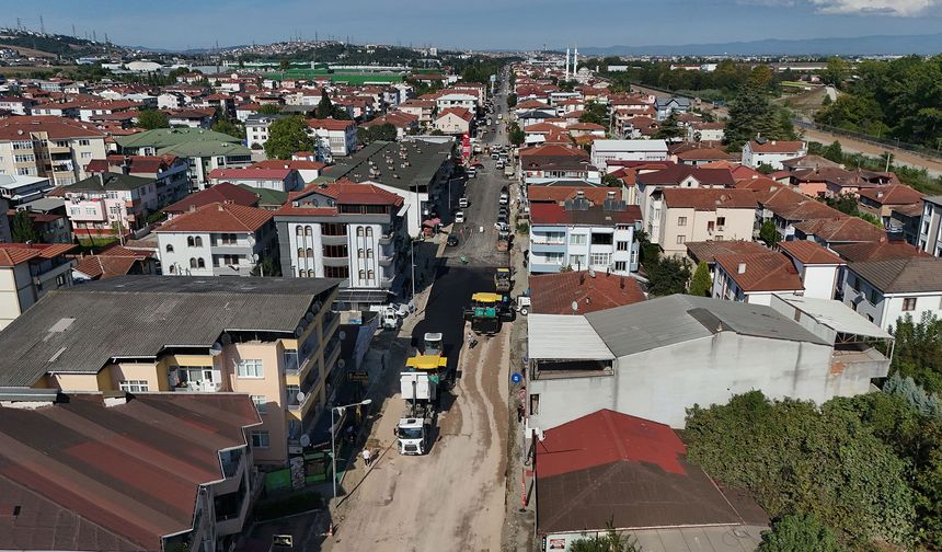 Arifiye Atatürk Caddesi’nin üstyapısında son aşama