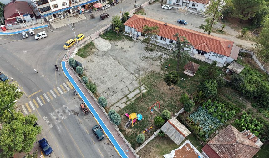 Büyükşehir’den Karapürçek Hocaköy’e yeni bir meydan