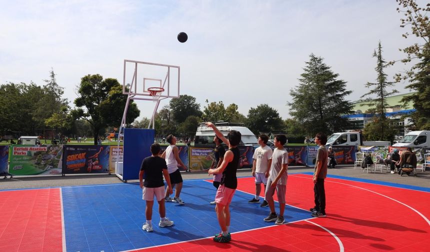 Aziz Duran Parkı’nda 3x3 sokak basketbolu şöleni