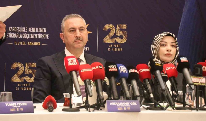 Abdulhamit Gül: 'Cumhurbaşkanımızın adaylığının önünde bir engel bulunmamaktadır'