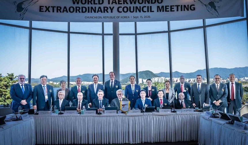 Metin Şahin, Dünya Taekwondo Olağanüstü Kurul Toplantısı'nda Türk taekwondosu'nu temsil etti