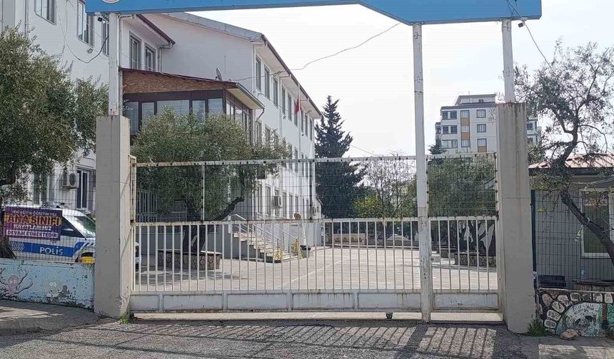 Okul saldırısı davasında tahliye olan saldırganın annesi, karara itiraz edilmesinin ardından Osmaniye'de gözaltına alındı