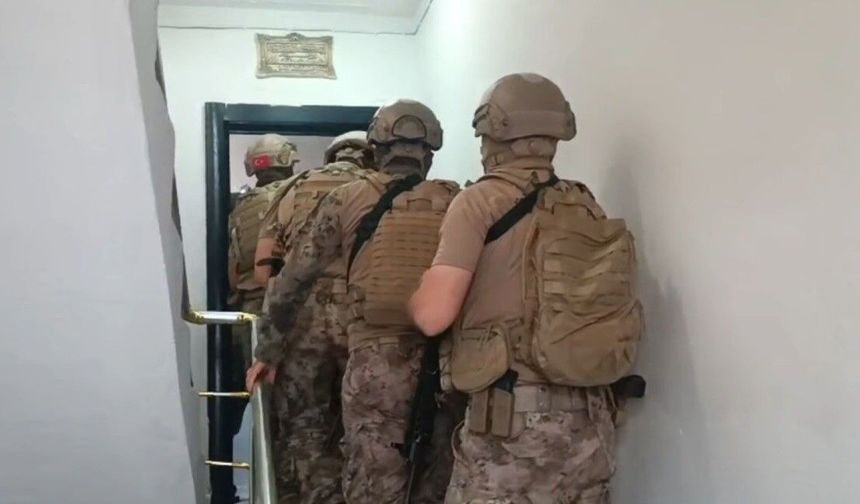 'Sokaklar Güvende' operasyonu: 7 gözaltı