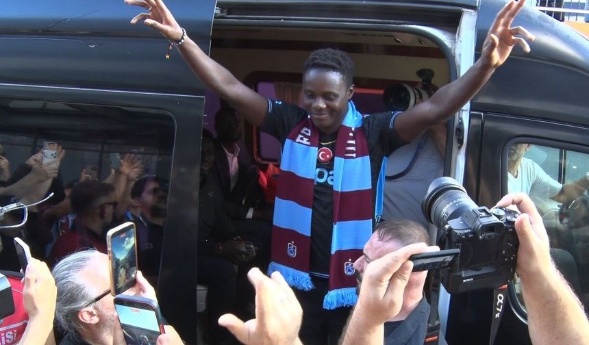 Trabzonspor'un yeni transferi Franculino Dju, Trabzon'a geldi