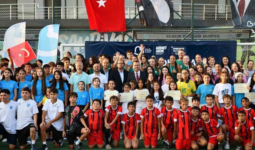 Yaz Spor Okulları kapanış töreni gerçekleştirildi