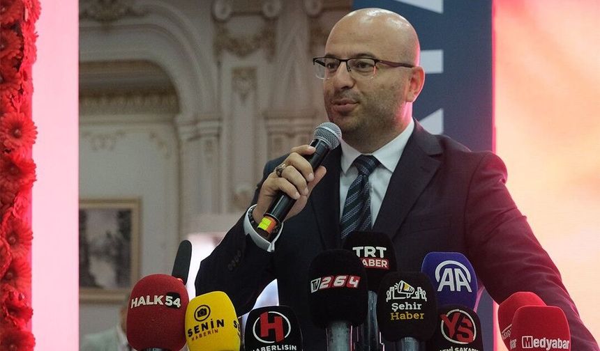 SALONLARA SIĞMAYAN COŞKUYU ALKAŞ‘TAN GÖNÜLDEN TEŞEKKÜR MESAJI