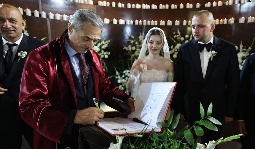 Ekşi ve Temizel Ailelerinin Mutlu Günü