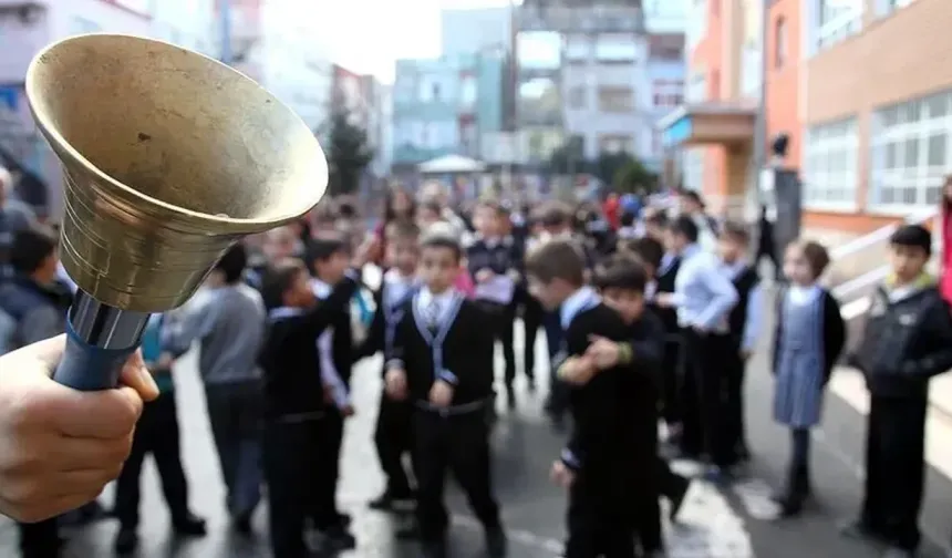 Sakarya'da 205 bin öğrenci için ders zili yarın çalacak!