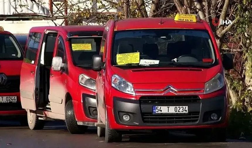 Sakarya’da kırmızı dolmuş dönemi kapanıyor