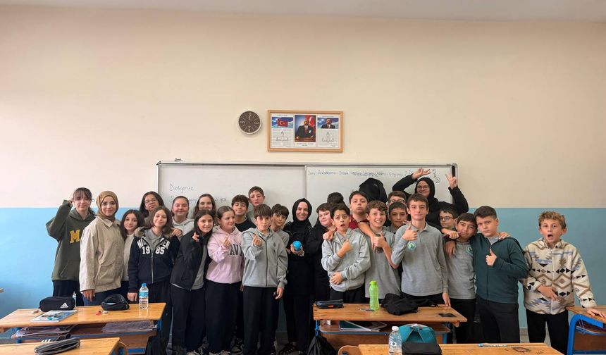 Büyükşehir’den ortaokul öğrencilerine akran zorbalığıyla mücadele eğitimi