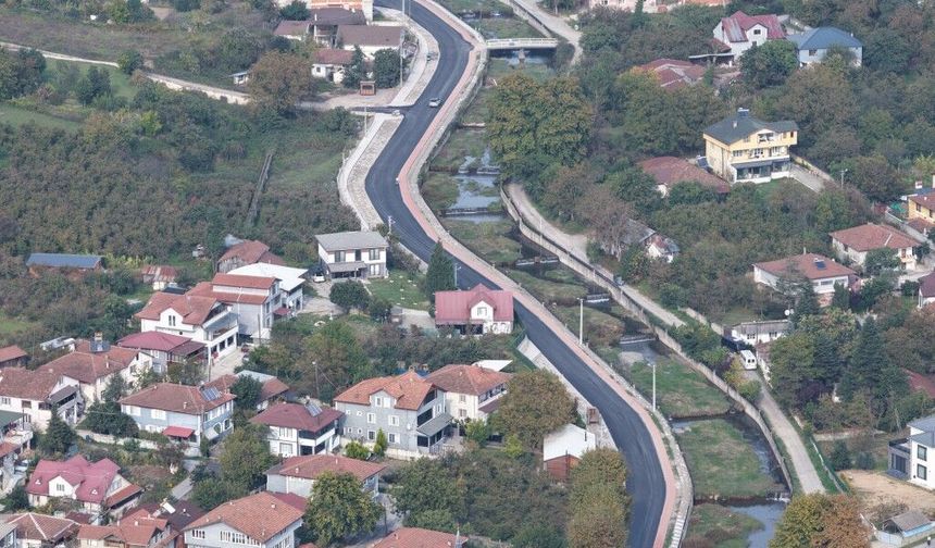 Hendek'te saha çalışmaları ilçenin dört bir yanında devam ediyor