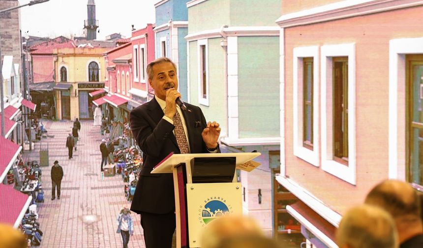 Alemdar muhtarlarla buluştu:“Bir mahalleyi yaparken, diğerini ayırmıyoruz”