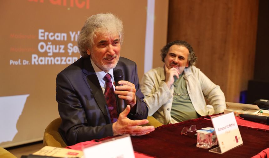 Cahit Sıtkı Tarancı’nın yaşamı ve şiir dünyası AKM’de konuşuldu