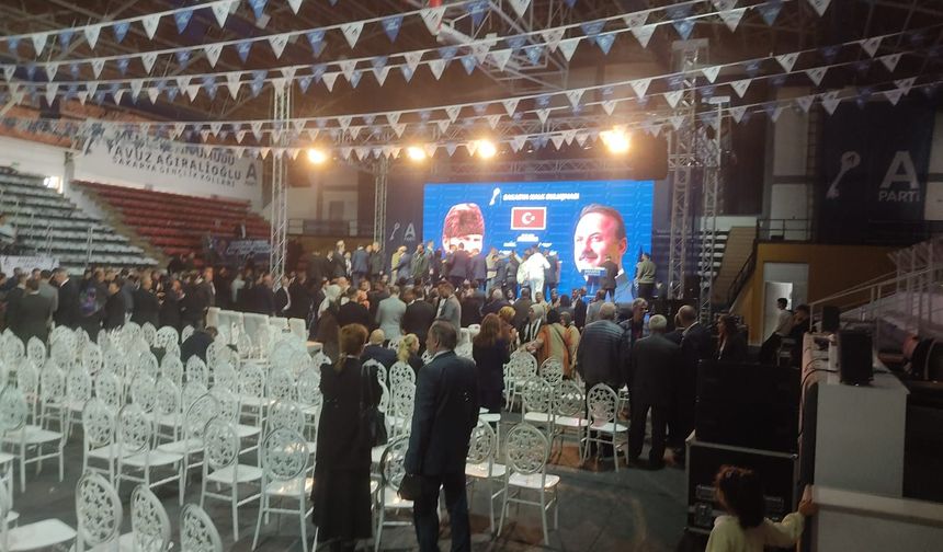 Ağıralioğlu Sakarya’da Konuştu: “Memleketin Umudu Olmak İçin Yola Çıktık”