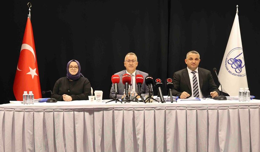 Işıksu: “Adapazarı’mızda Çalışmalar Dört Bir Koldan Sürüyor”