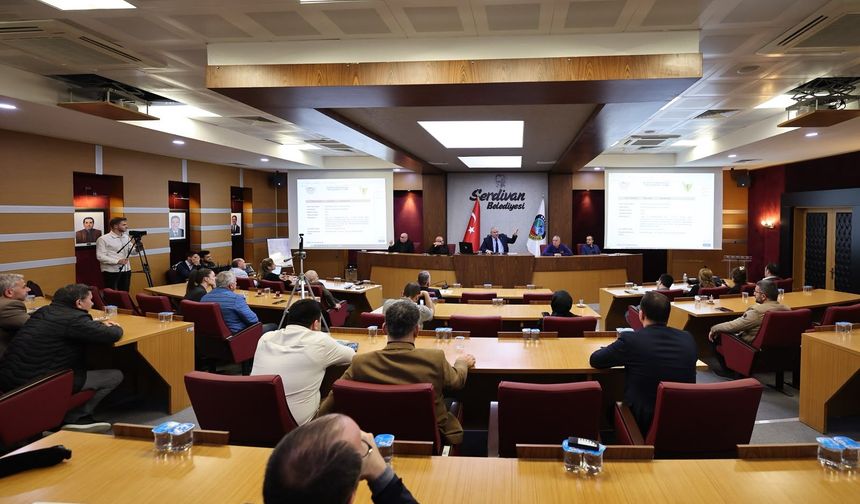 Serdivan Belediyesi Yönetimi Acil Koduyla Toplandı