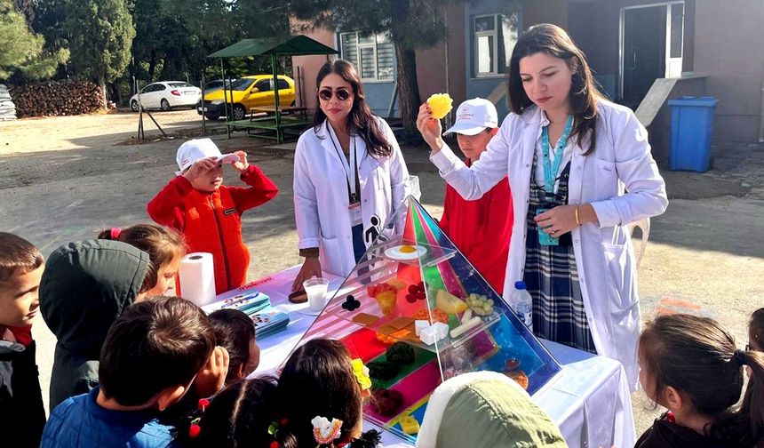Gelibolu'da 'Sağlıklı Çocuk, Sağlıklı Gelecek' etkinliği düzenlendi