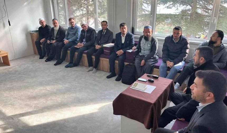 Altıntaş'ta vaaz becerilerini geliştirme kursu başladı