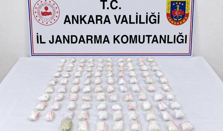 Ankara'da uyuşturucu operasyonu: 1 kilogram metamfetatin ele geçirildi