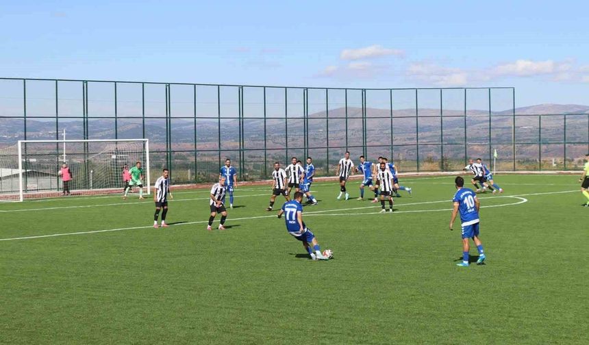 Çal Belediyespor'da ikinci yarıdaki mücadele geleceğe umut verdi