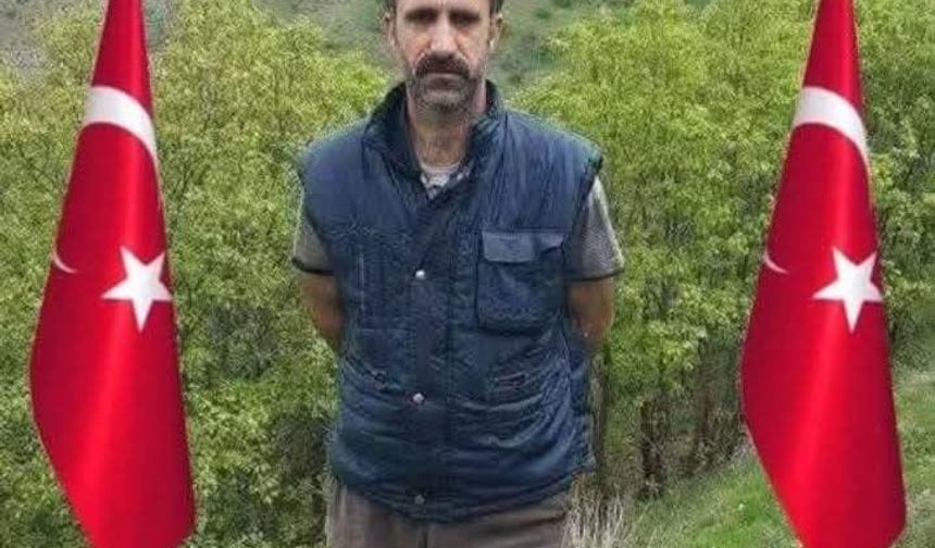 Düğün yolunda feci kaza: Otomobilin çarptığı amca öldü, yeğeni yaralandı