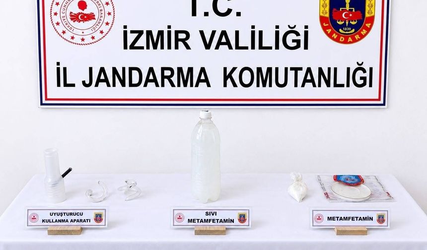 İzmir'de jandarmadan uyuşturucu operasyonu: Sıvı metamfetamin ele geçirildi