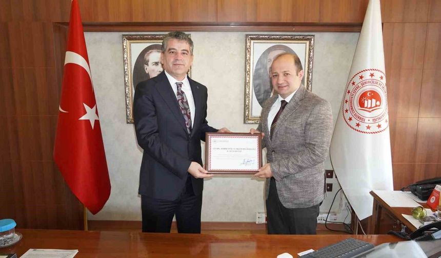 Manisa Çevre Müdürlüğü 'Sağlıklı iş yeri' belgesi aldı