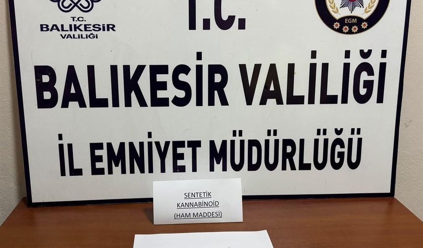 Manyas'ta uyuşturucu operasyonu: 2 şüpheli gözaltına alındı