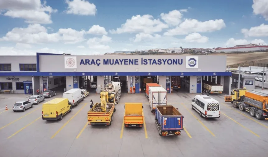 Sakarya TÜVTÜRK'te Korkunç Kaza! Dev lastiklerin arasında sıkıştı
