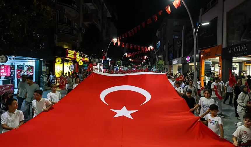 Cumhuriyet coşkusuna hava engeli: Fener alayı iptal edildi