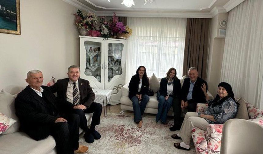 Başkan Çelik'ten Serdivan'da gönül ziyaretleri